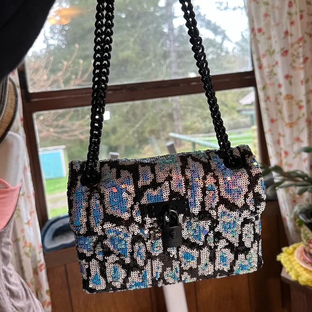 Kurt Geiger • Brixton Lock Iridescent Leopard Print Chain Strap Purse - Picture 4 of 15